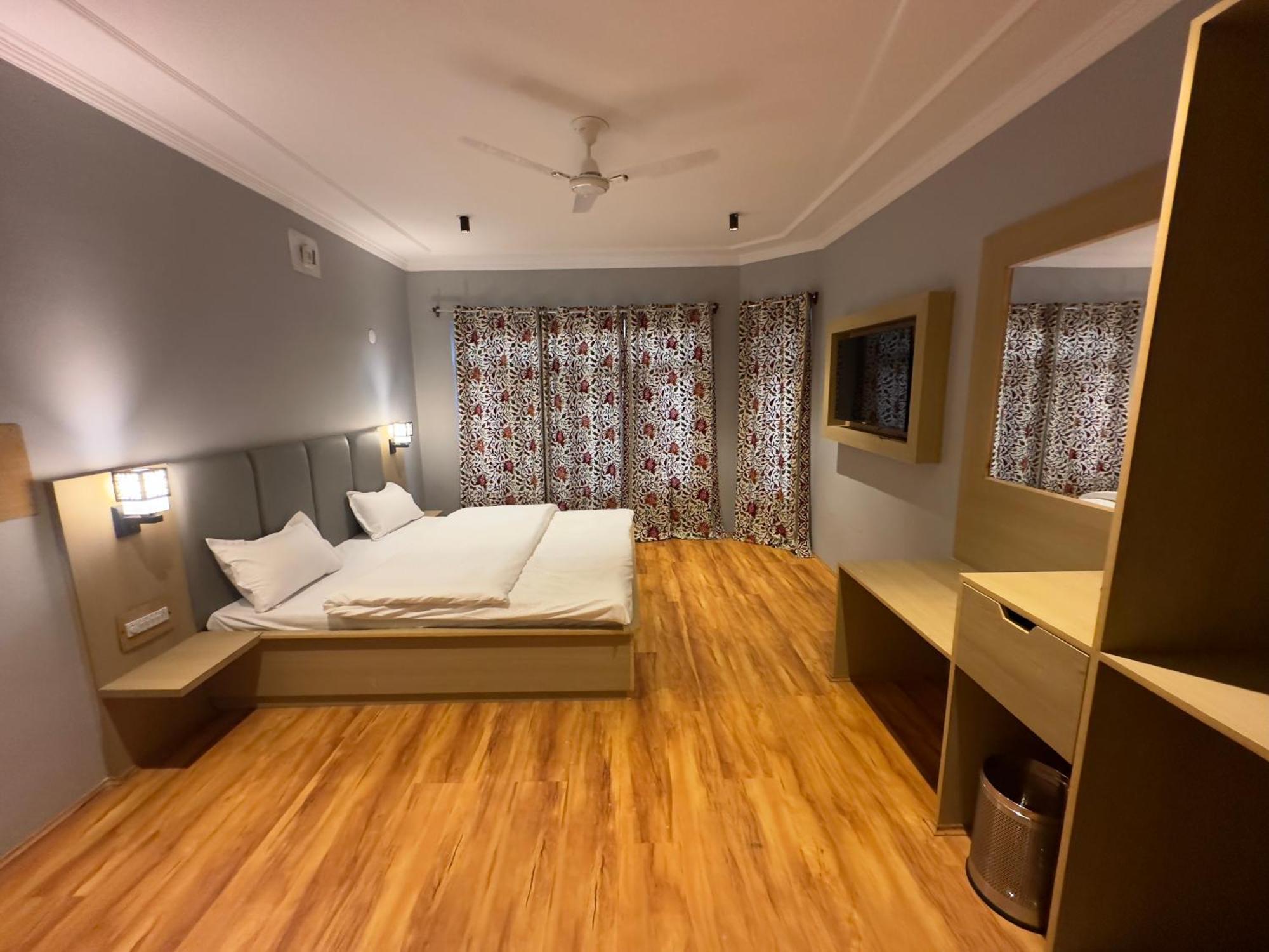 Silk Route Homestay Srinagar (Jammu and Kashmir)